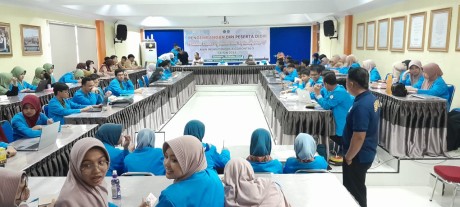 Pengembangan Diri Peserta Didik Melalui Latihan Dasar Organisasi dan Kepemimpinan OSIS