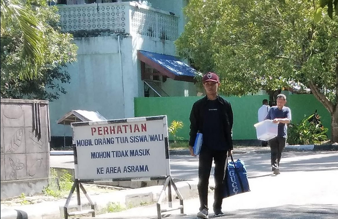Masa Liburan, Siswa dan Guru MAN IC Gorontalo Pulang Kampung.
