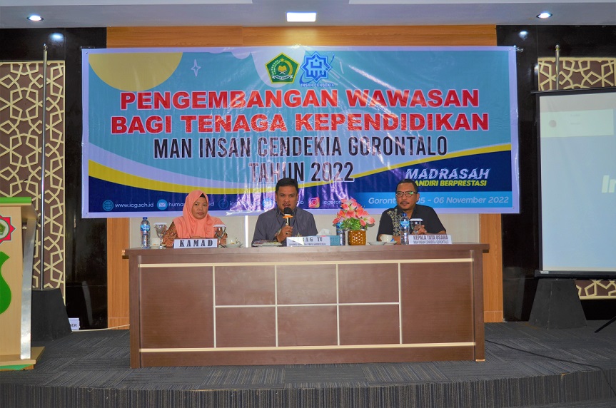 Pengembangan Wawasan Bagi Tenaga Kependidikan di Lingkungan MAN IC Gorontalo